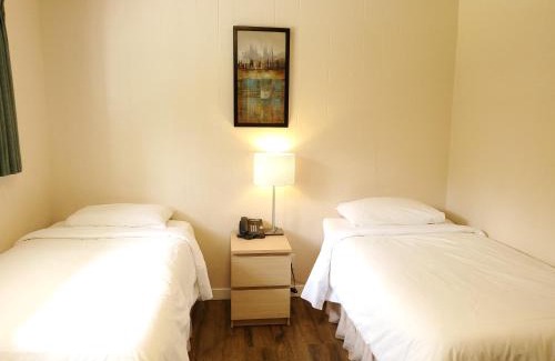 Mount Currie Hotel | The Hitching Post Motel