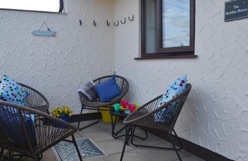 Benllech House | The Holiday House