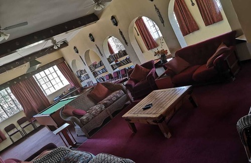 Geluksburg House | The Homestead Guest House and S-Catering
