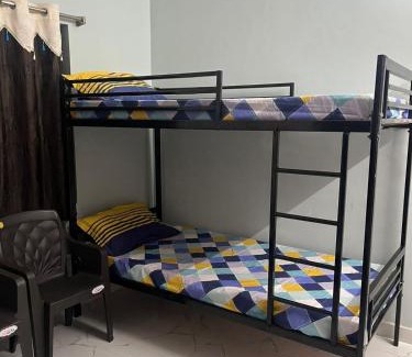 Bhubaneshwar Hostel | The Hood MOTEL