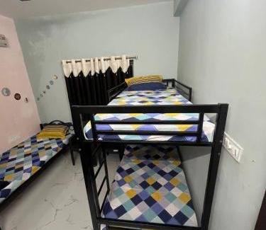 Bhubaneshwar Hostel | The Hood MOTEL