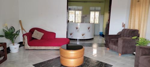 Central Region Bed & Breakfast | The Hoods