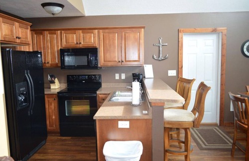 Arnolds Park Cabin | The Hook Wine and Sinker House at Bridges Bay Resort