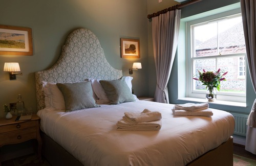 East Ashling Bed & Breakfast | The Horse and Groom