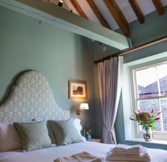 East Ashling Hotel | The Horse and Groom Inn