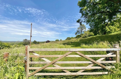 Cliffe Pypard Cottage | The Horse Cart - UK39547