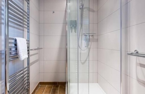 Levisham Hotel | The Horseshoe Inn