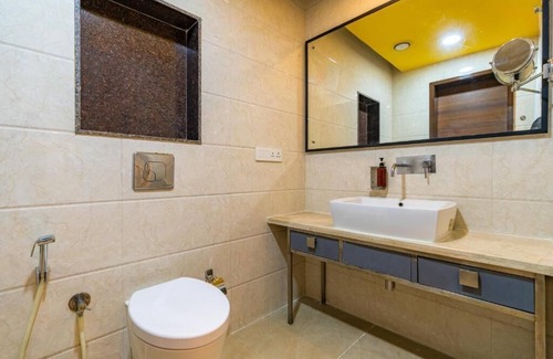 Bangalore City Center Hostel | The Hosteller Bangalore, Brigade Road
