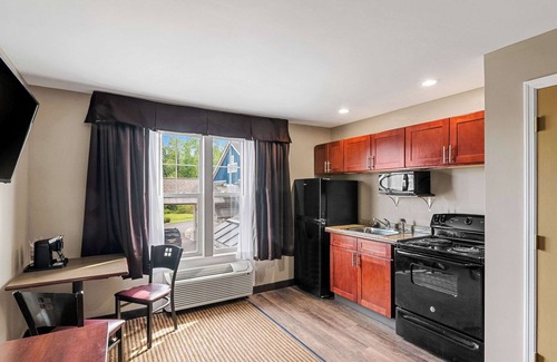 Saratoga Springs Hotel | The Hotel Saratoga, an Ascend Collection Hotel