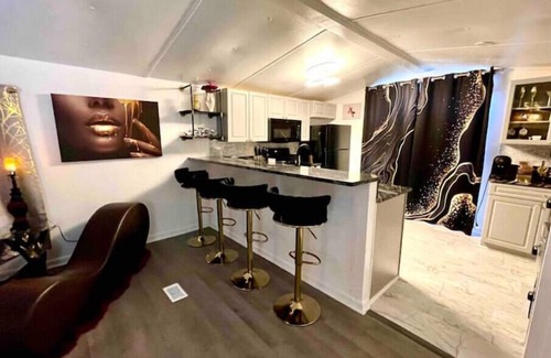 Northside House | The Hothouse-Couples Escape: Play-Relax-Reconnect