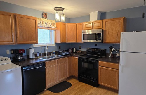 Stanardsville House | The House in the Holla at the foot of Shenandoah National Park