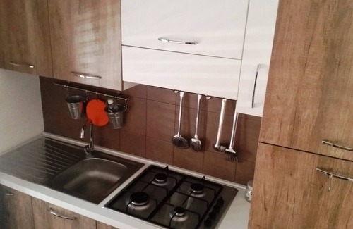 Aci Trezza Apartment | The House of Adriana in Acitrezza, 4 beds 30 meters from the sea of G. Rod