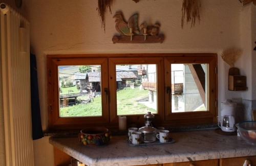 Venoz House | The House of light: nature end relax in the village of old times