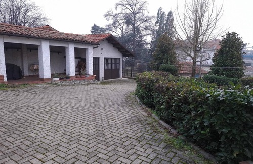Quattordio House | The House of Mary