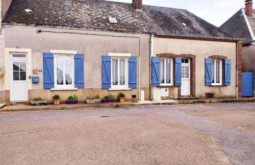 Greez-sur-Roc House | The house Perrin, guest house in Perche Sarthe