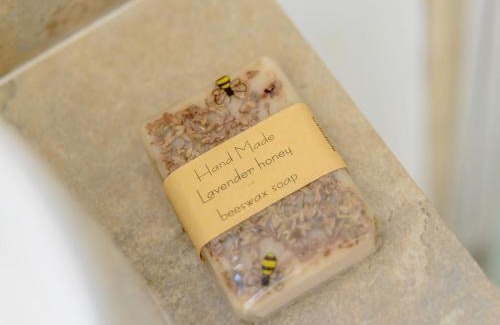 Alderbury House | The Hut At Hole Farm