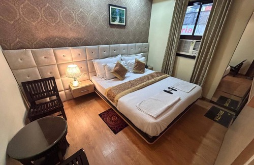 Laheriasarai Hotel | The Imperial Hotel & Restaurant By GRB