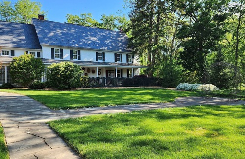 Denver House | The Inn at Bear Mill Estate