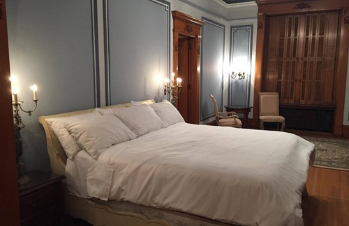 Reading Bed & Breakfast | The Inn at Centre Park