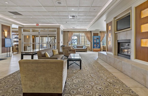 Charles Town Hotel | The Inn at Charles Town - Hollywood Casino