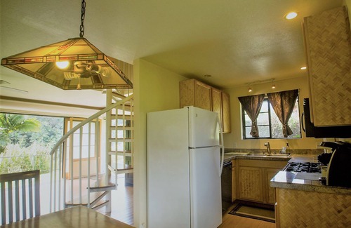 Hilo Bed & Breakfast | The Inn at Kulaniapia Falls