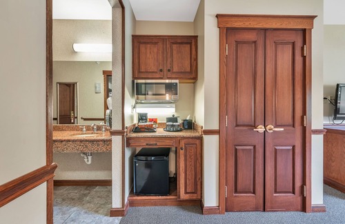 Ada Hotel | The Inn at Ohio Northern University