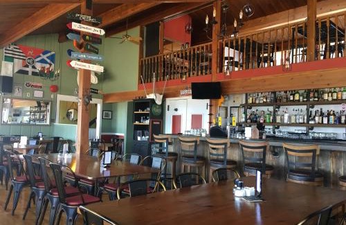 Iona Hotel | The Iona Heights Inn