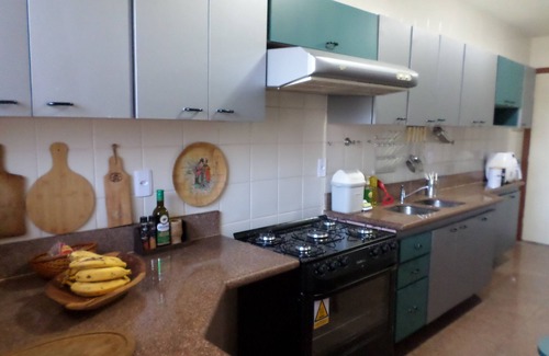 Praia do Morro Apartment | The Jewel of Guarapari by the sea.
