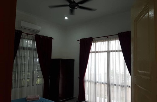 Kuala Terengganu House | The Kallang House