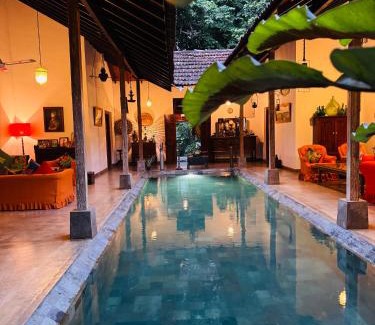 Katugastota House | The Kandyan Manor by Bhathiya & Suzy