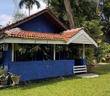 Katugastota House | The Kandyan Manor by Bhathiya & Suzy