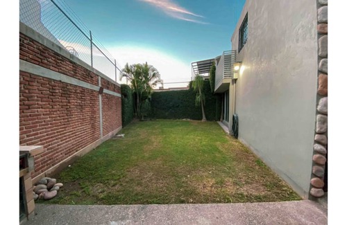 Culiacan Apartment | The King's Comfort Flowers