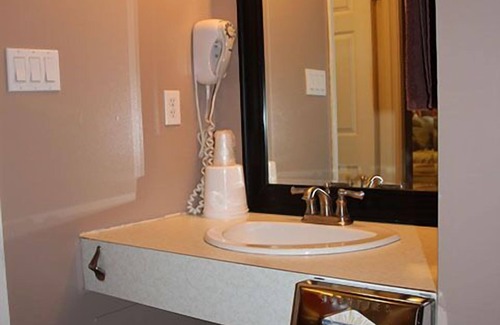 St. Paul Hotel | The King's Motel