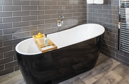 Godalming Hotel | The Kings Arms and Royal Hotel, Godalming, Surrey