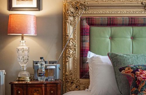 Godalming Hotel | The Kings Arms and Royal Hotel, Godalming, Surrey - The Coaching Inn Group