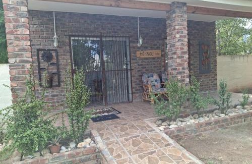 Ladismith Apartment | The Ladi B&B