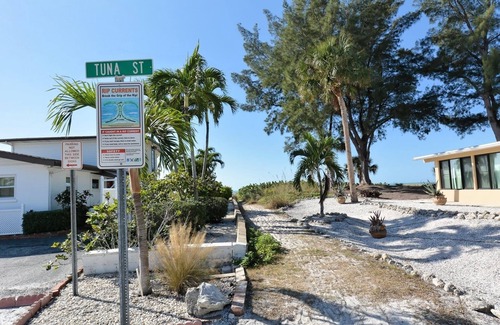 Anna Maria House | The Lady Fish 3 Bedroom Home by RedAwning