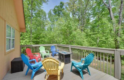 Gumlog House | The Lake Place Cabin with Golf Cart and Free Kayaks!