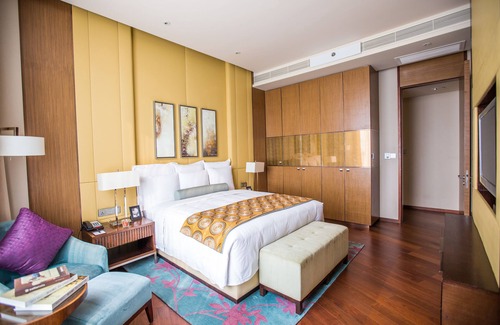 Hexi Hotel | The Lakeview, Tianjin Marriott Executive Apartments
