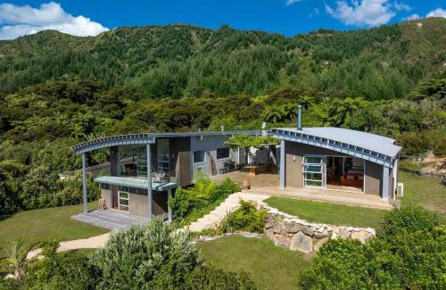 Tata Beach House | The Land - Paradise to Share East Wing