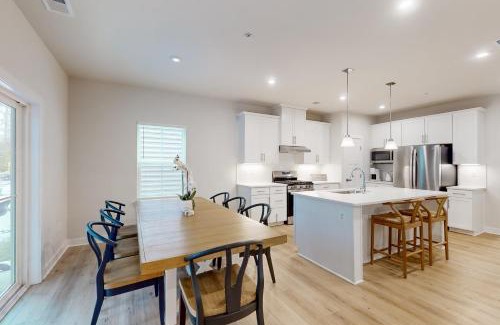 Bayside House | The Landings 12127