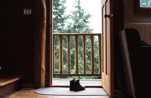 Bowen Island Cabin | the legendary Wildwood Cabins - Cabin 2
