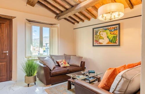 Mologno Villa | The Liberties - Luxury Villa in Barga Old Town