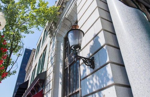 Roanoke Hotel | The Liberty Trust