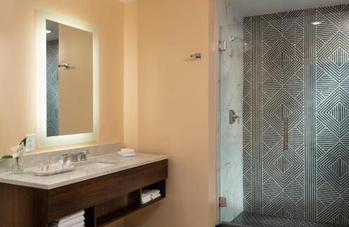 Roanoke Hotel | The Liberty Trust