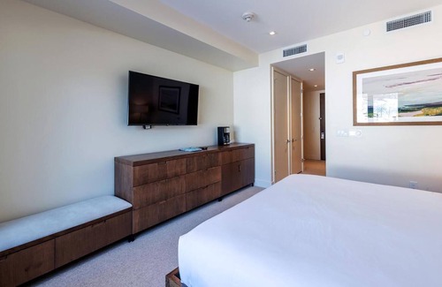 Park City Hotel | The Lift Park City/Canyons Ski-in/Ski-out Hotel Suite