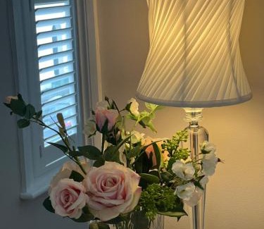 Cheltenham House | The Lily Pad - Boutique Townhouse, a short walk to Town Center and Racecourse