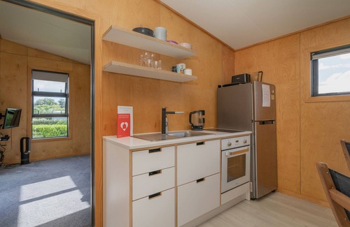 Whangapoua House | The Little Bach at Whangapoua