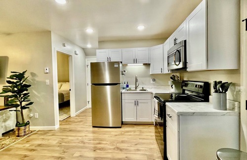 Honesdale Apartment | The Little Hayloft - Clean & Bright One Bedroom Loft in Honesdale, PA