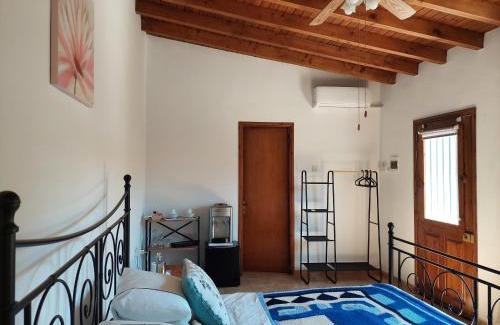 Agios Theodoros House | The Little House